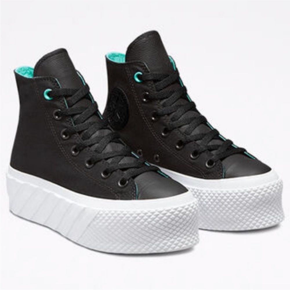 Converse Shoes / 2x High
